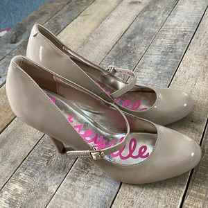 Betseyville Beige Mary Jane Heels